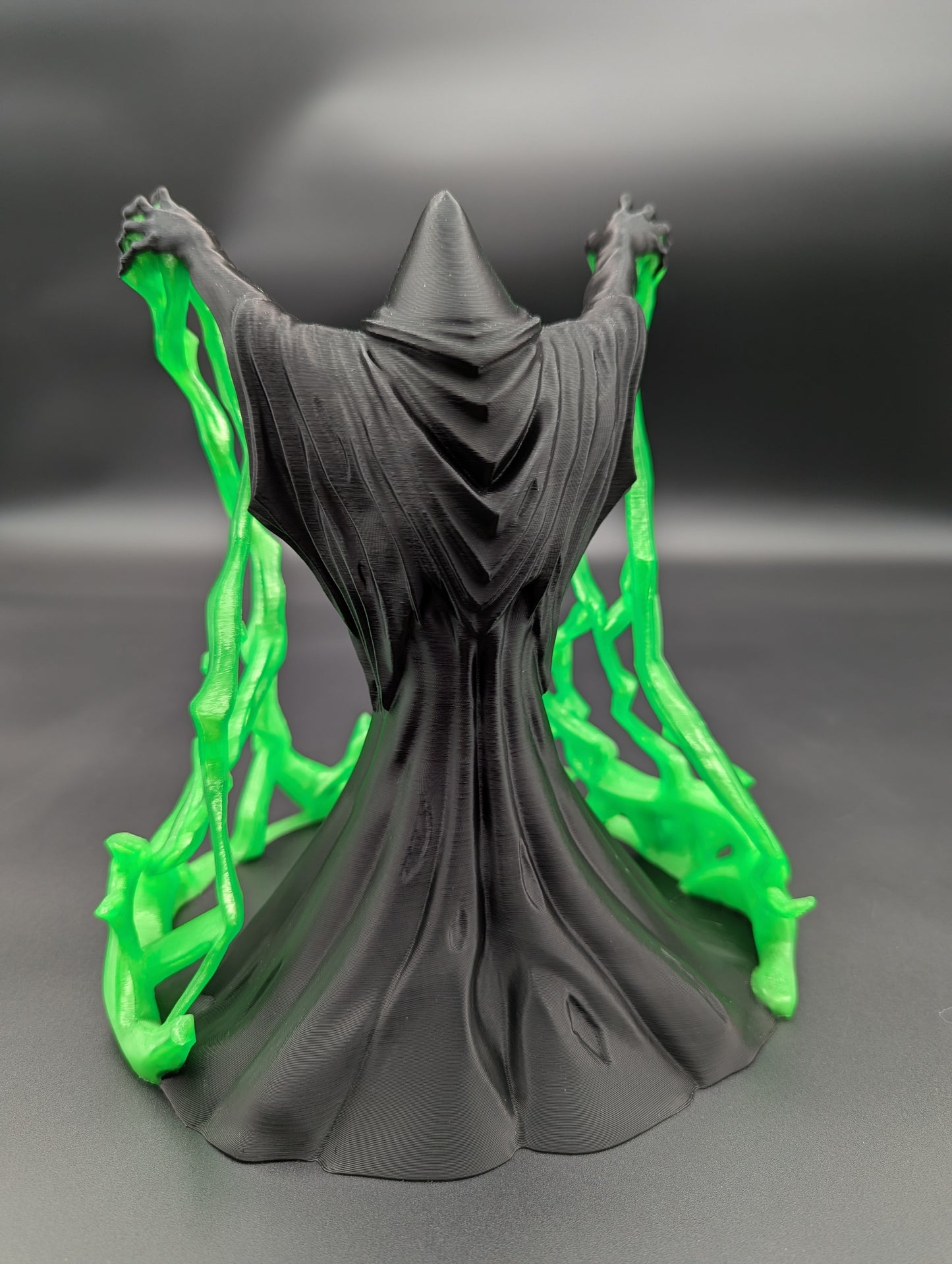 Behold the Wizard Spellcasting Dice Tower